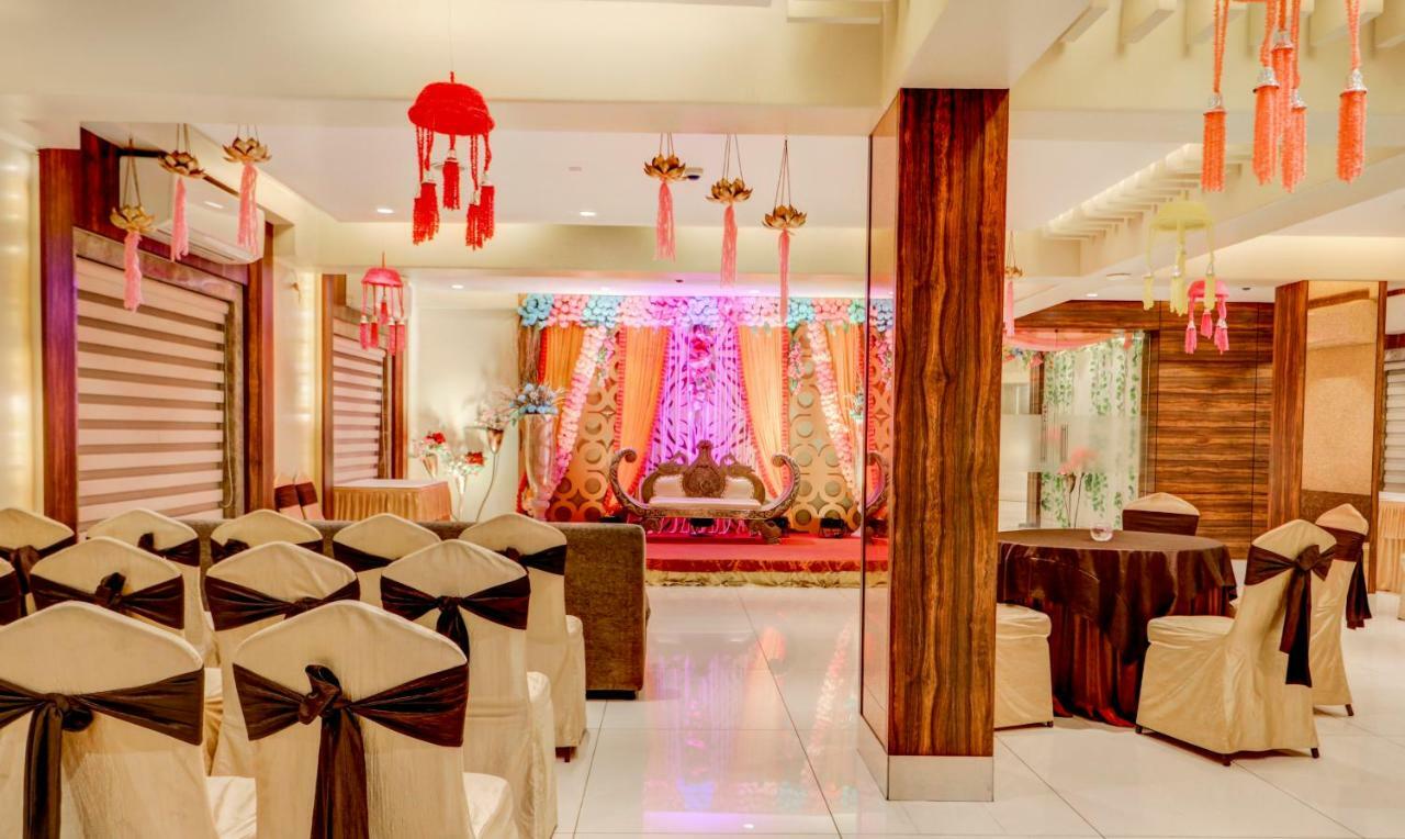 Treebo Radhe Palace โกลกาตา ภายนอก รูปภาพ